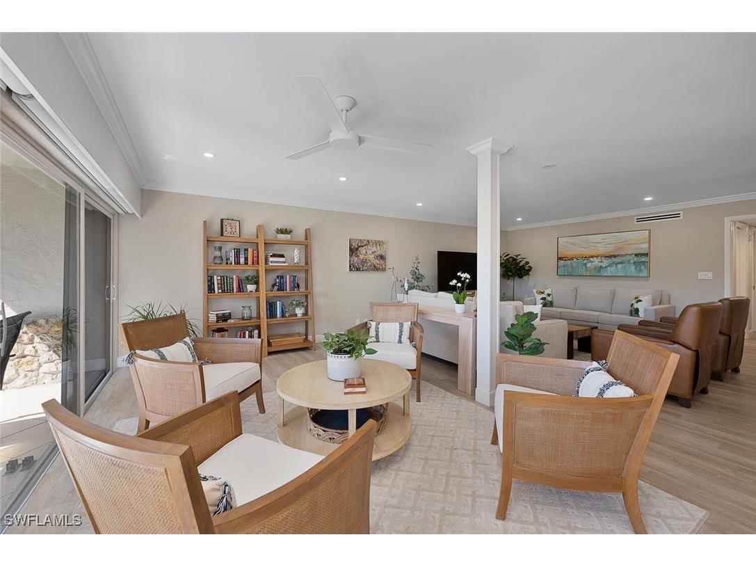 102 Clubhouse Drive #375 Naples FL 34105 225066497 image4