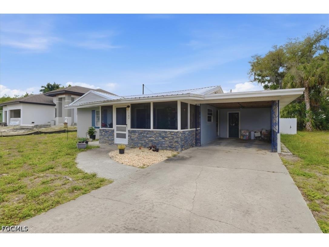 102 Crescent Lake Drive North Fort Myers FL 33917 2026015051 image38