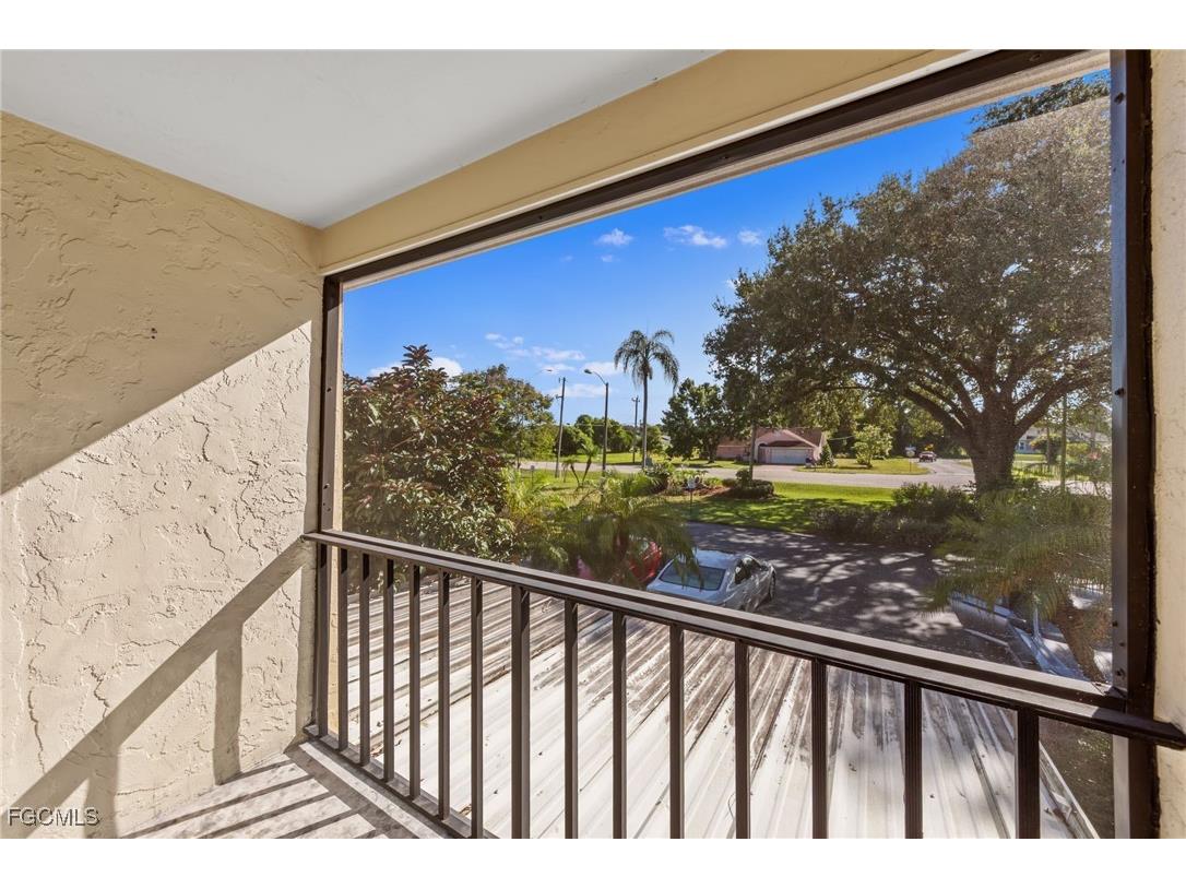 102 E Greens Boulevard Lehigh Acres FL 33936 2025012262 image22