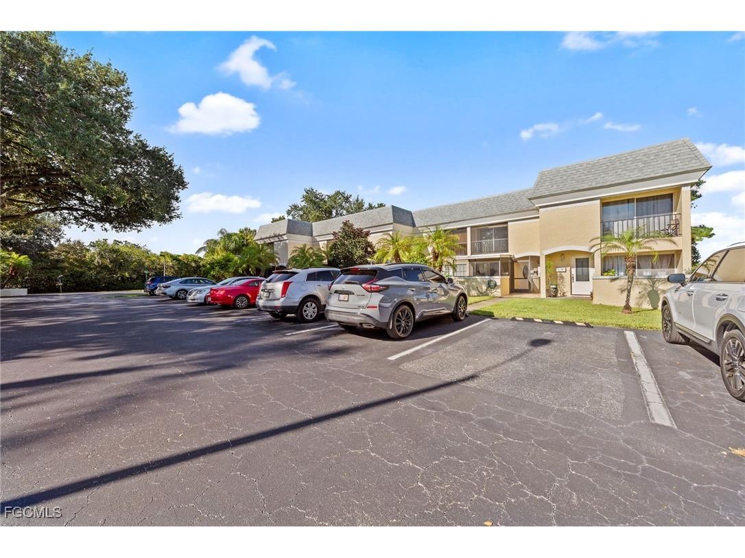 102 E Greens Boulevard Lehigh Acres FL 33936 2025012262 image34