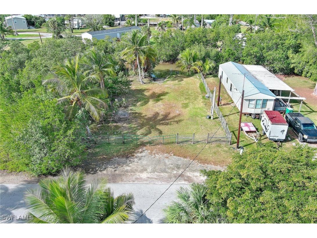 102 Egret Lane Everglades City FL 34139 225084003 image2