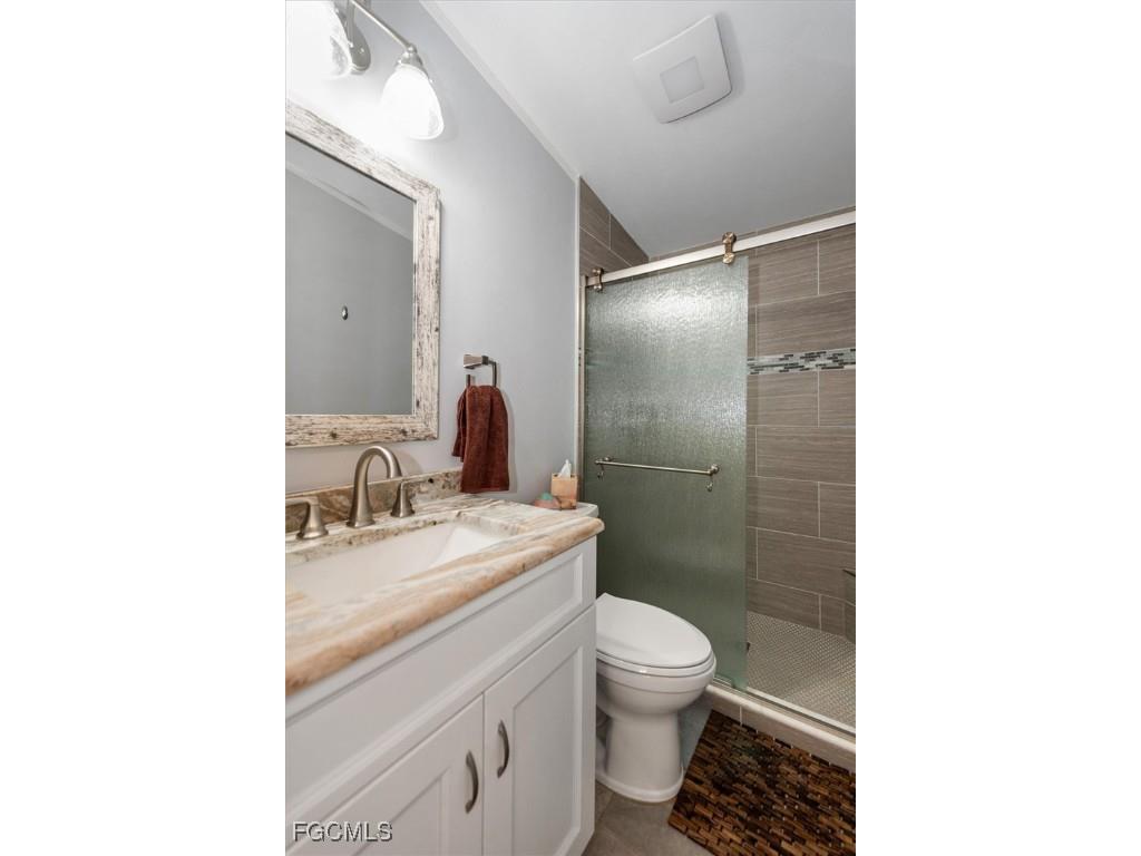 102 Elise Drive Fort Myers FL 33908 2025017912 image12