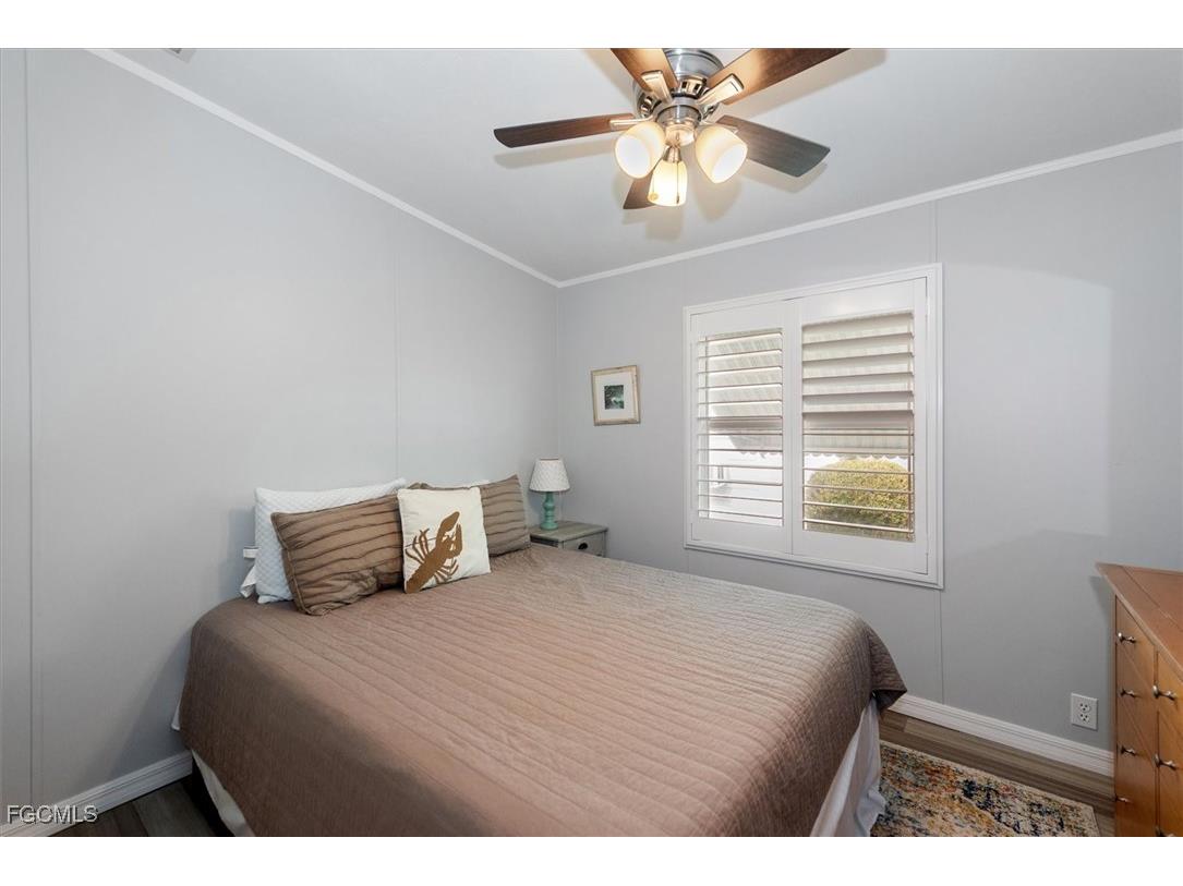 102 Elise Drive Fort Myers FL 33908 2025017912 image14