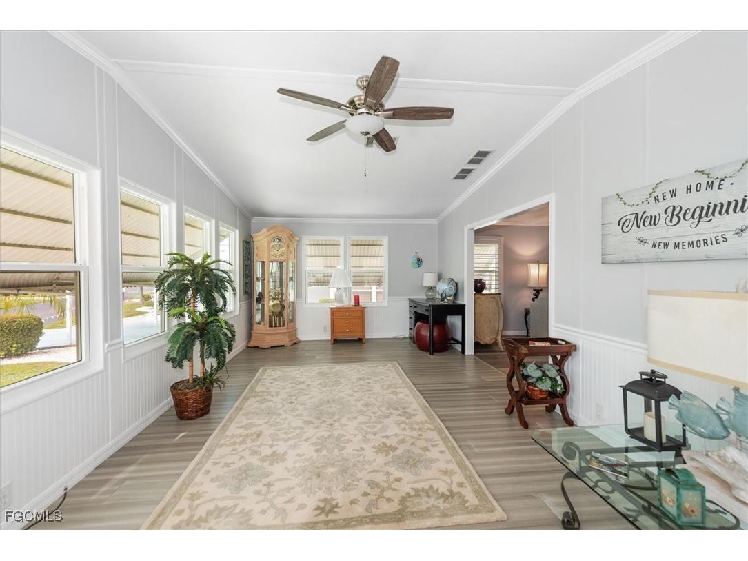 102 Elise Drive Fort Myers FL 33908 2025017912 image4