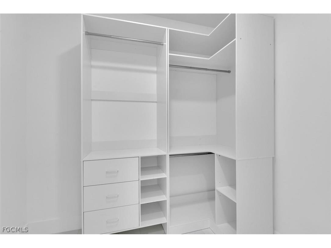 102 NW 20th Street Cape Coral FL 33993 2026007420 image11