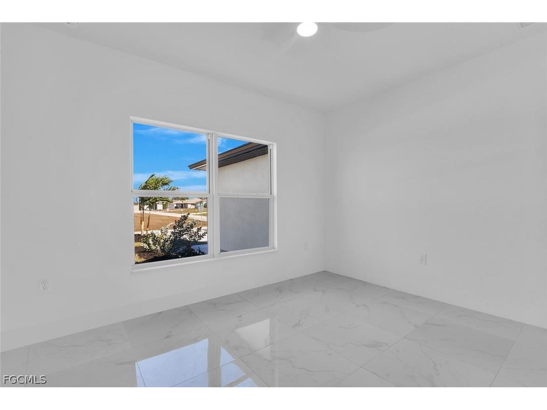 102 NW 20th Street Cape Coral FL 33993 2026007420 image12