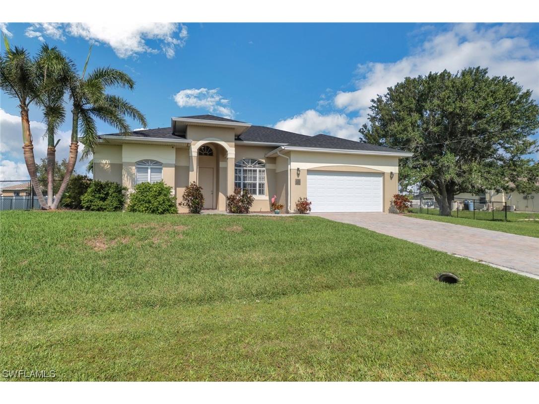 102 NW 29th Avenue Cape Coral FL 33993 223043720 image1