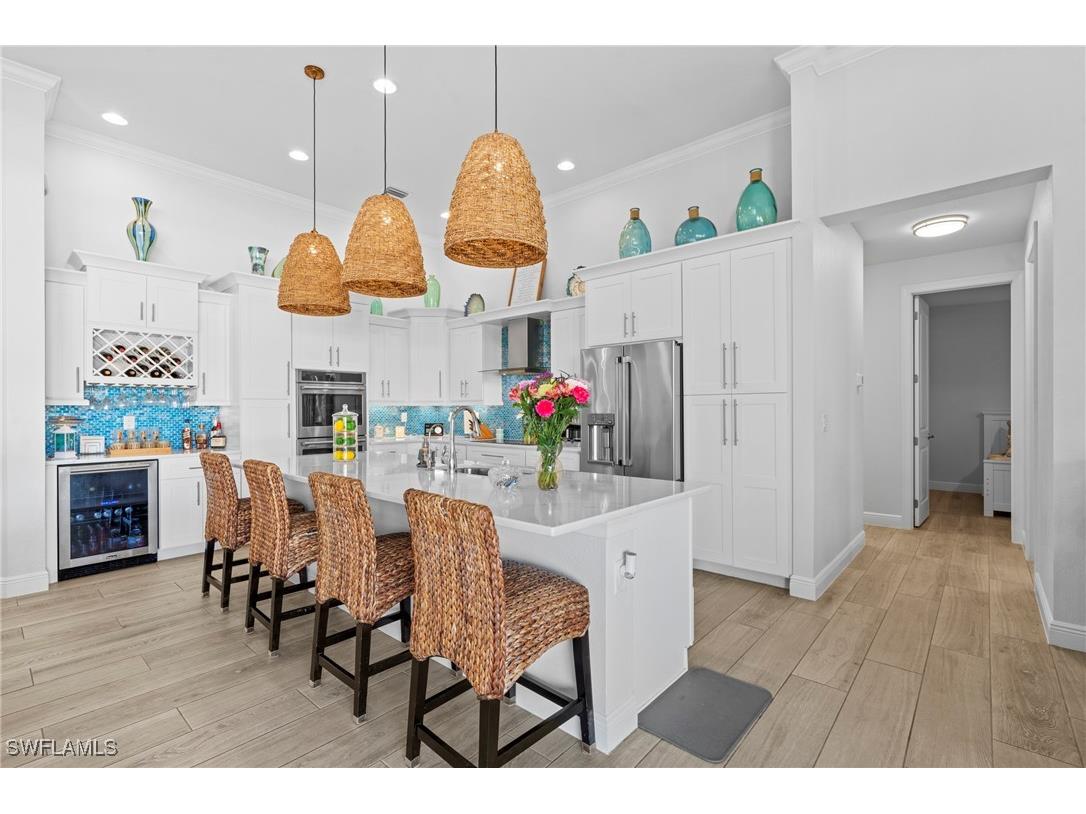 102 NW 38th Place Cape Coral FL 33993 225015412 image1