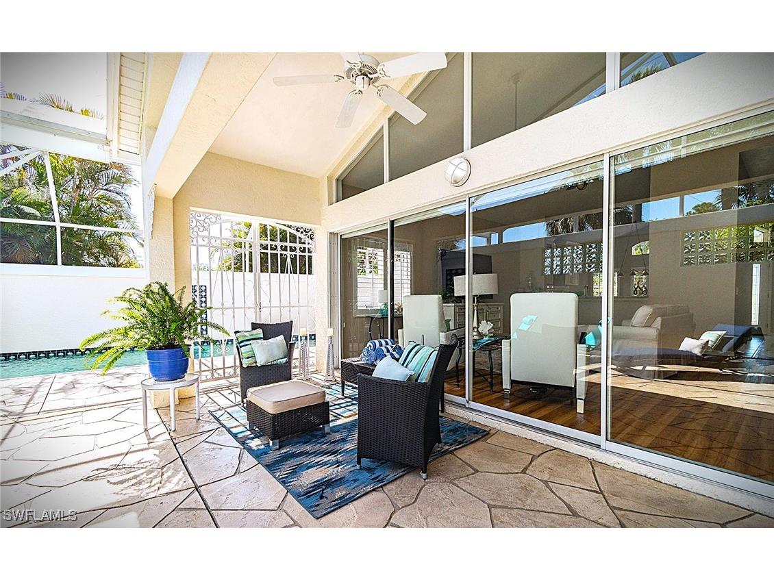 102 Palm Frond Court Naples FL 34104 225076129 image4