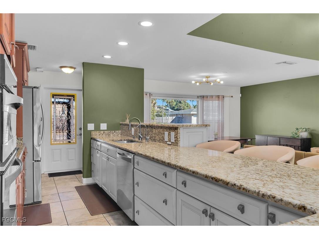 102 SE 42nd Street Cape Coral FL 33904 2026002173 image14