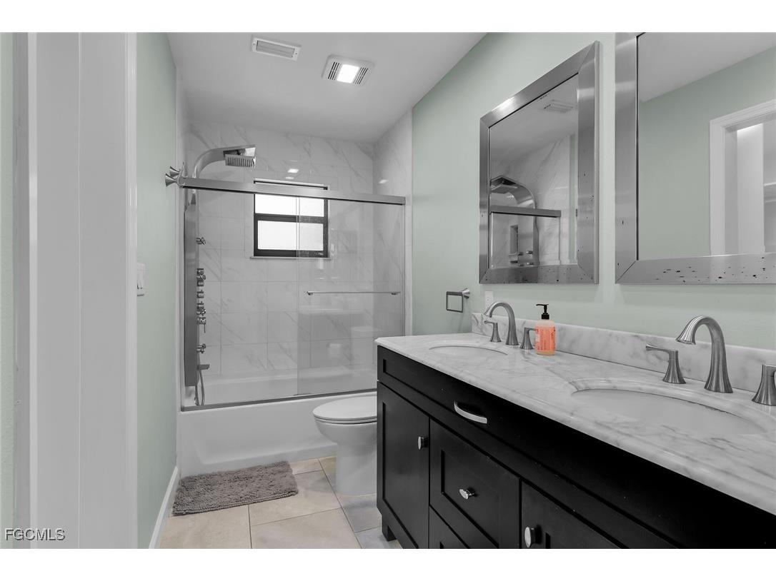 102 SE 42nd Street Cape Coral FL 33904 2026002173 image20