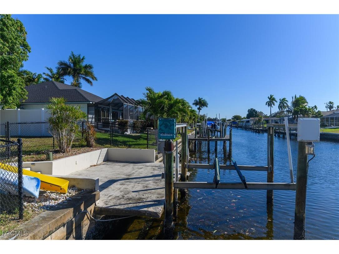 102 SE 42nd Street Cape Coral FL 33904 2026002173 image3