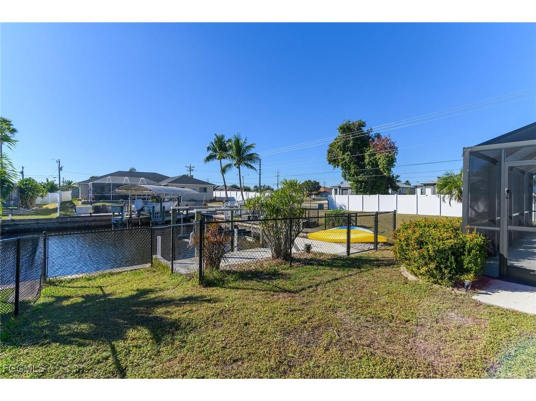 102 SE 42nd Street Cape Coral FL 33904 2026002173 image33