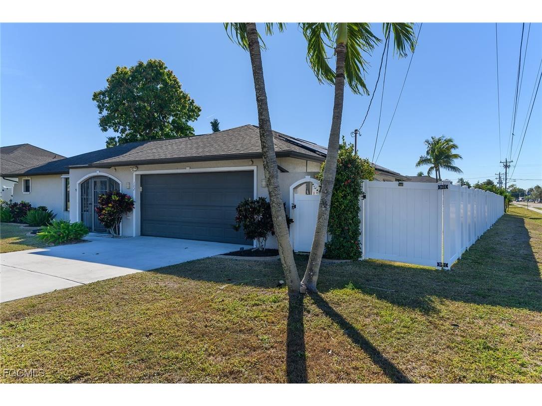 102 SE 42nd Street Cape Coral FL 33904 2026002173 image4