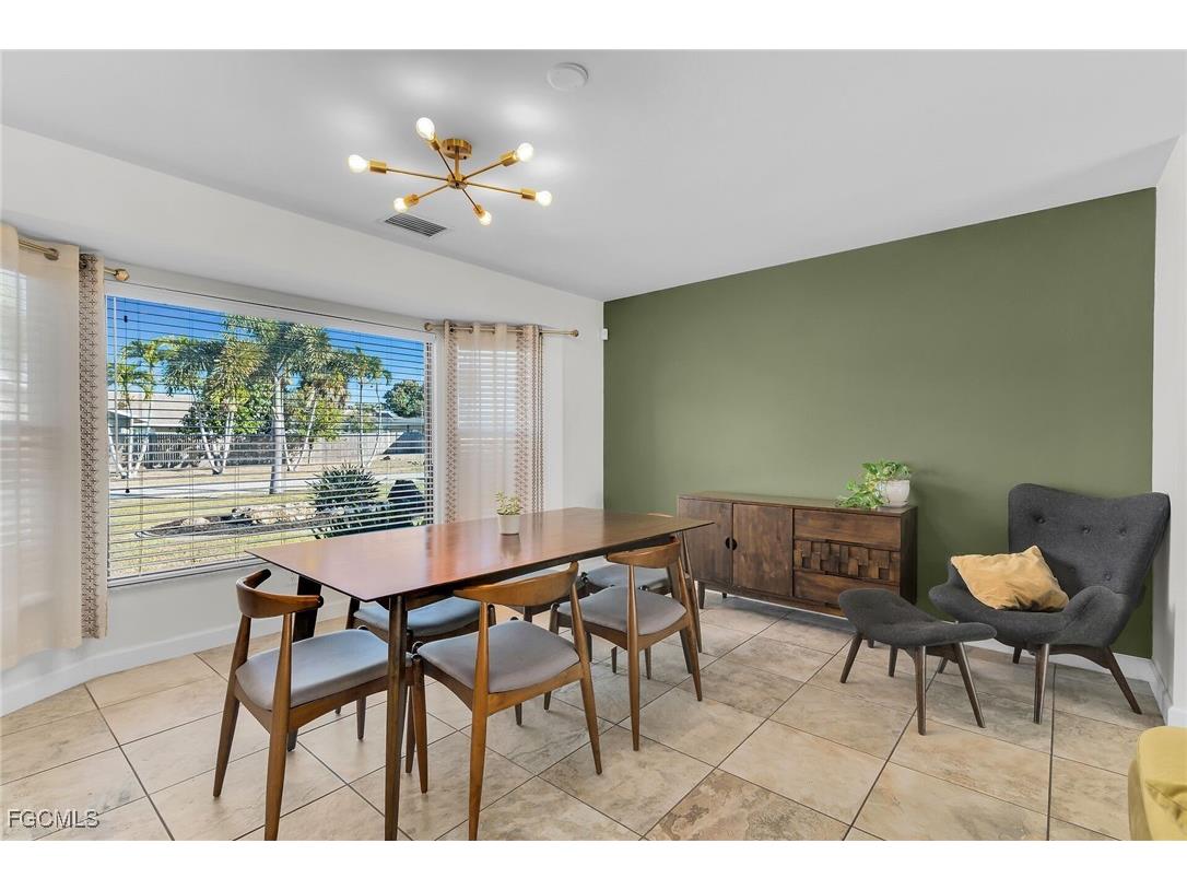 102 SE 42nd Street Cape Coral FL 33904 2026002173 image8