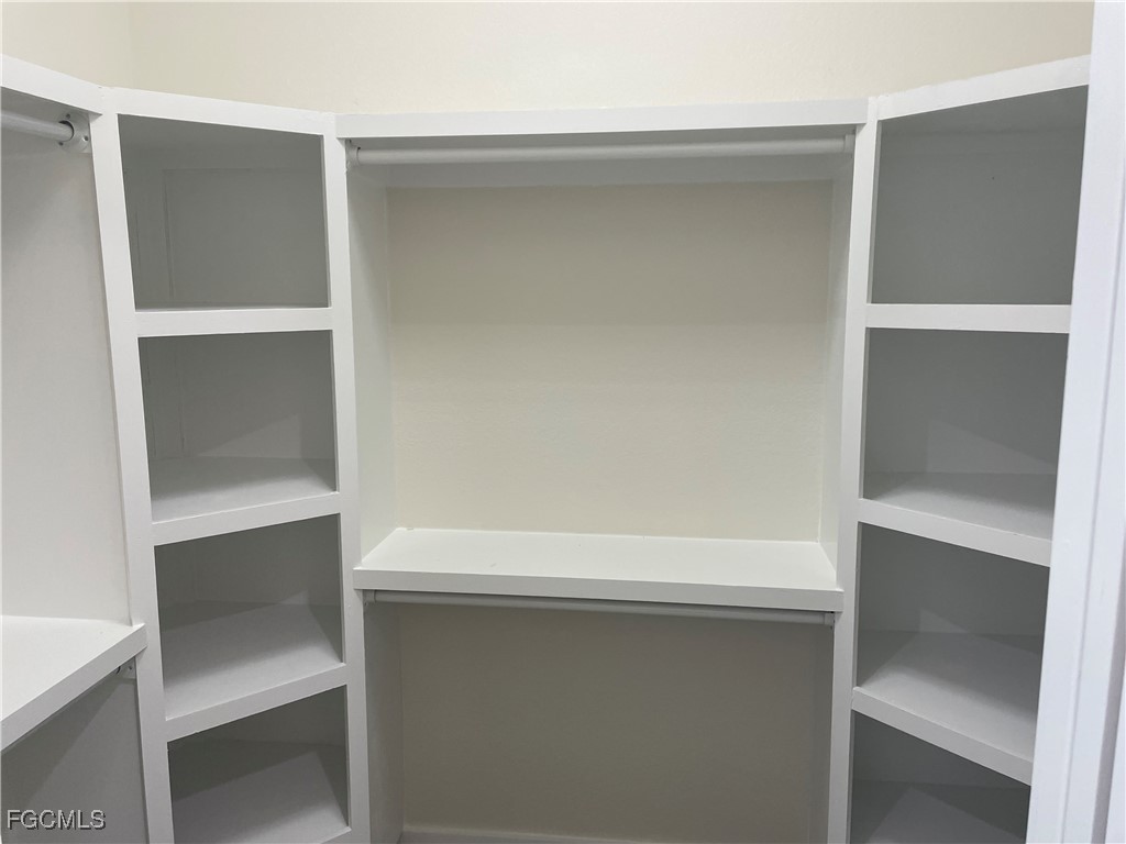 102 SW 36th Place Cape Coral FL 33991 2025015548 image11