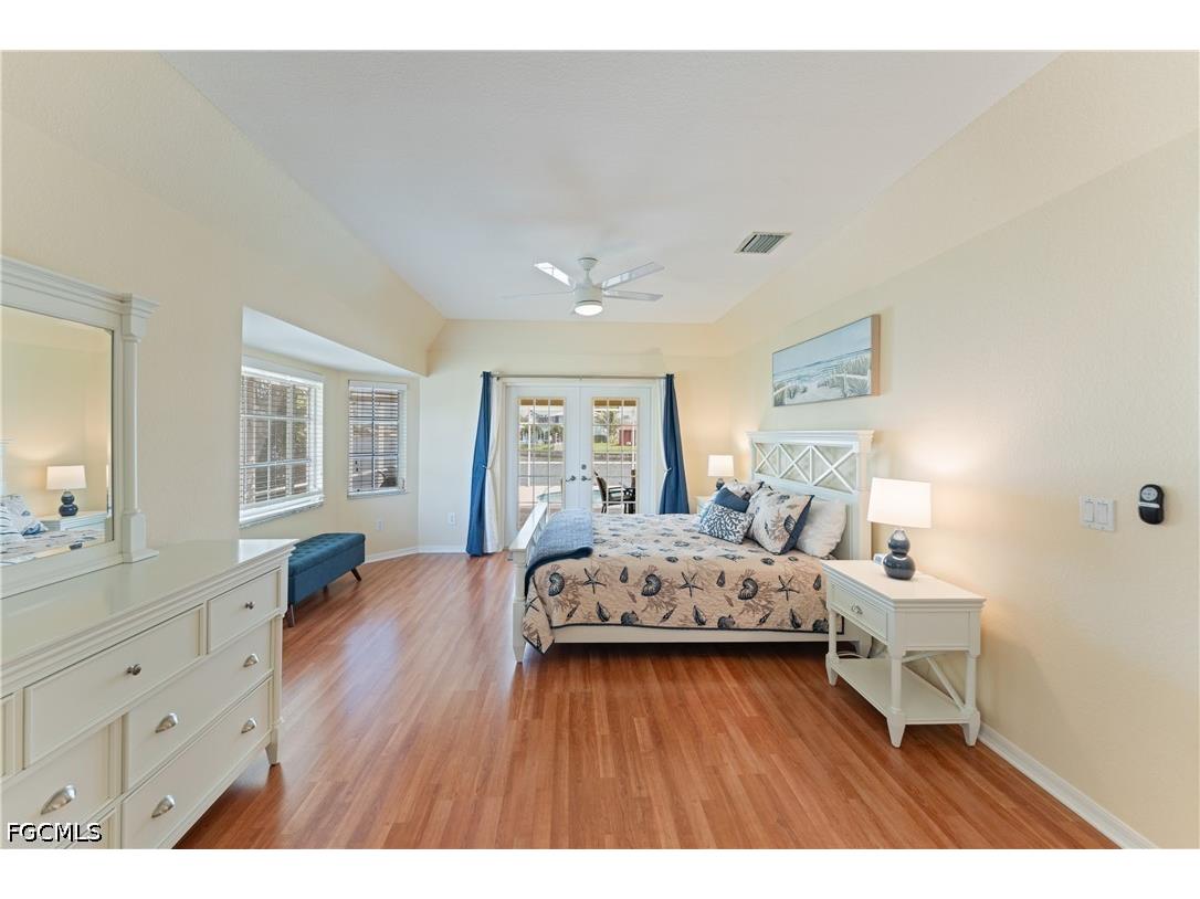 102 SW 9th Street Cape Coral FL 33991 2026025564 image13
