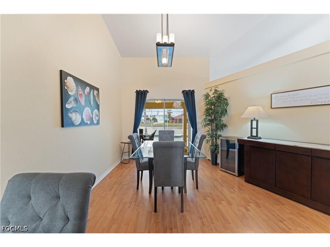 102 SW 9th Street Cape Coral FL 33991 2026025564 image26