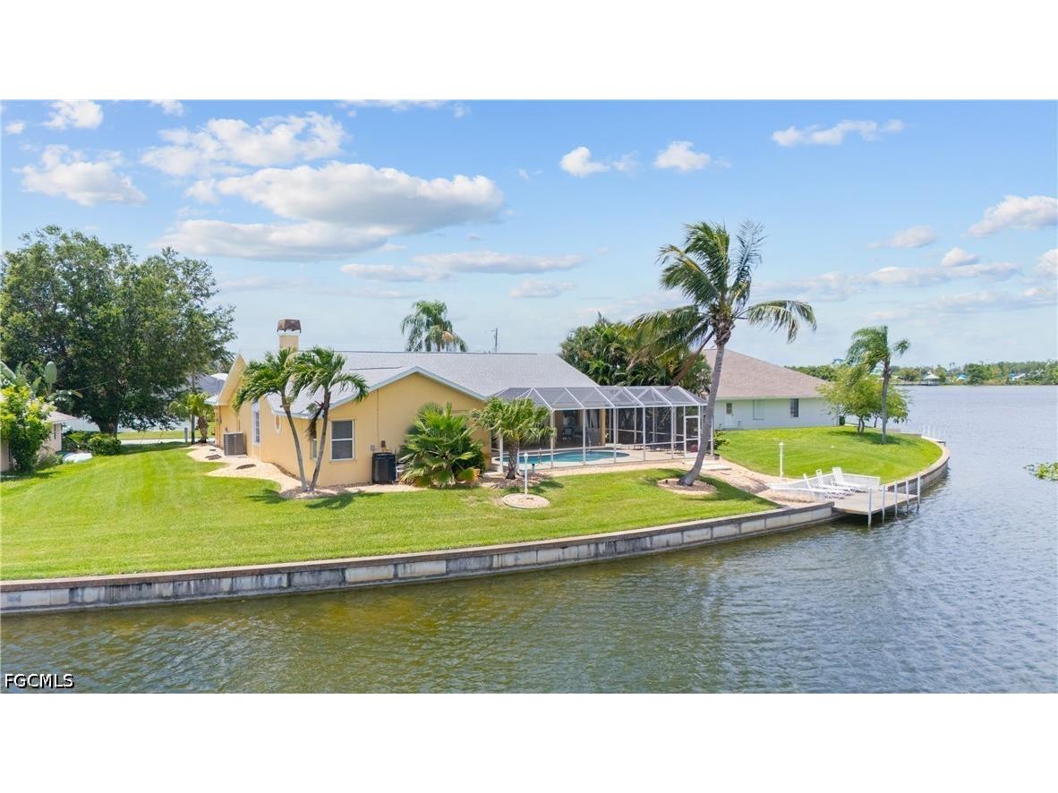102 SW 9th Street Cape Coral FL 33991 2026025564 image36