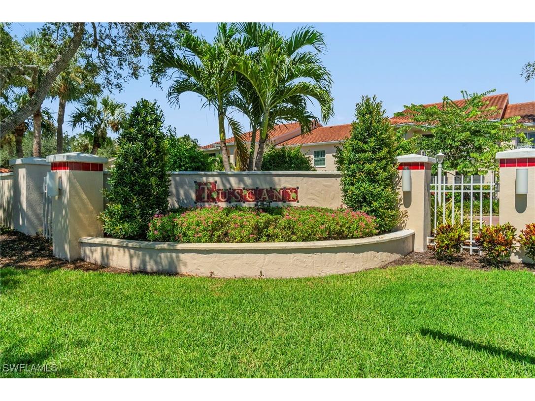 102 Tuscana Court #901 Naples FL 34119 225071758 image2