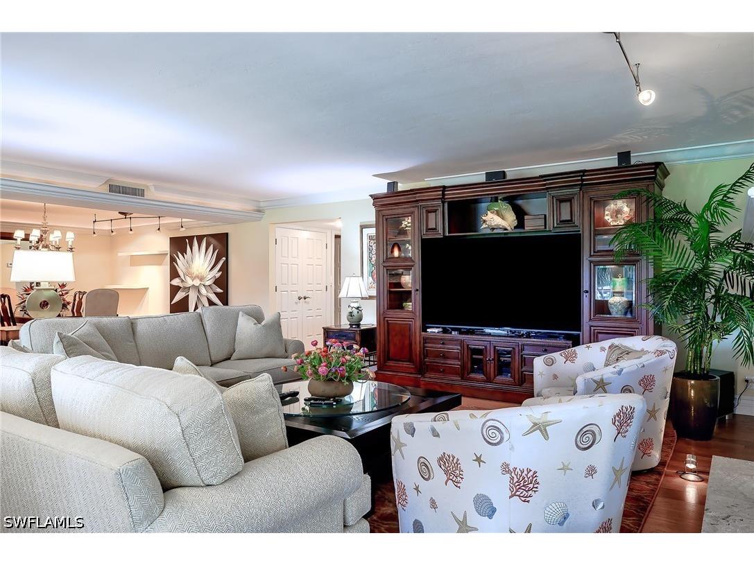 102 Wilderness Drive #2114 Naples FL 34105 226020875 image5