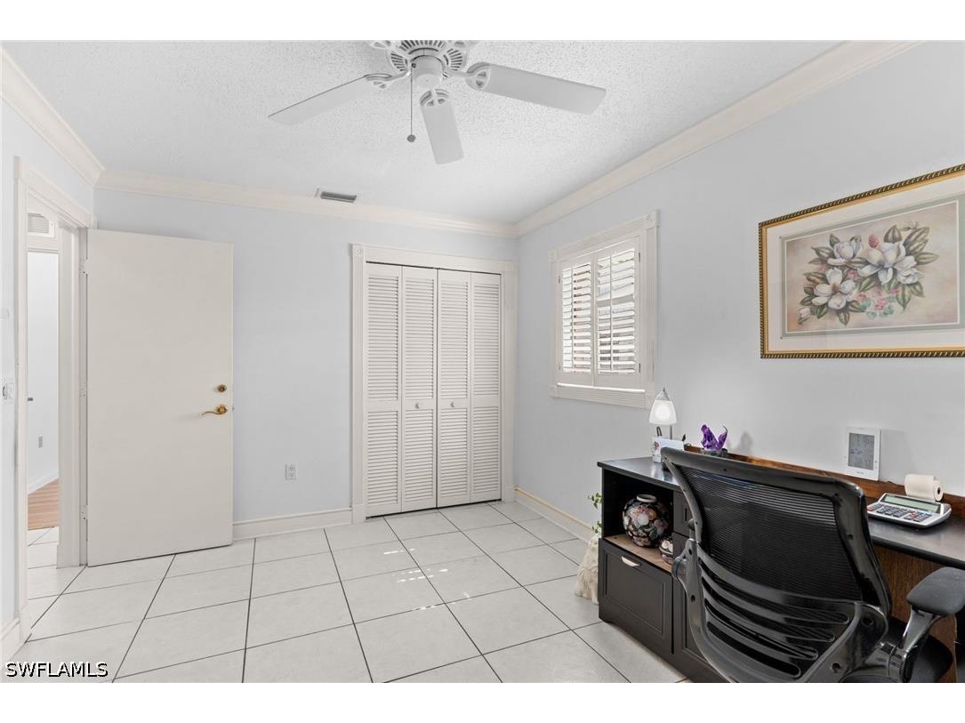 1020 28th Avenue N Naples FL 34103 226018820 image11