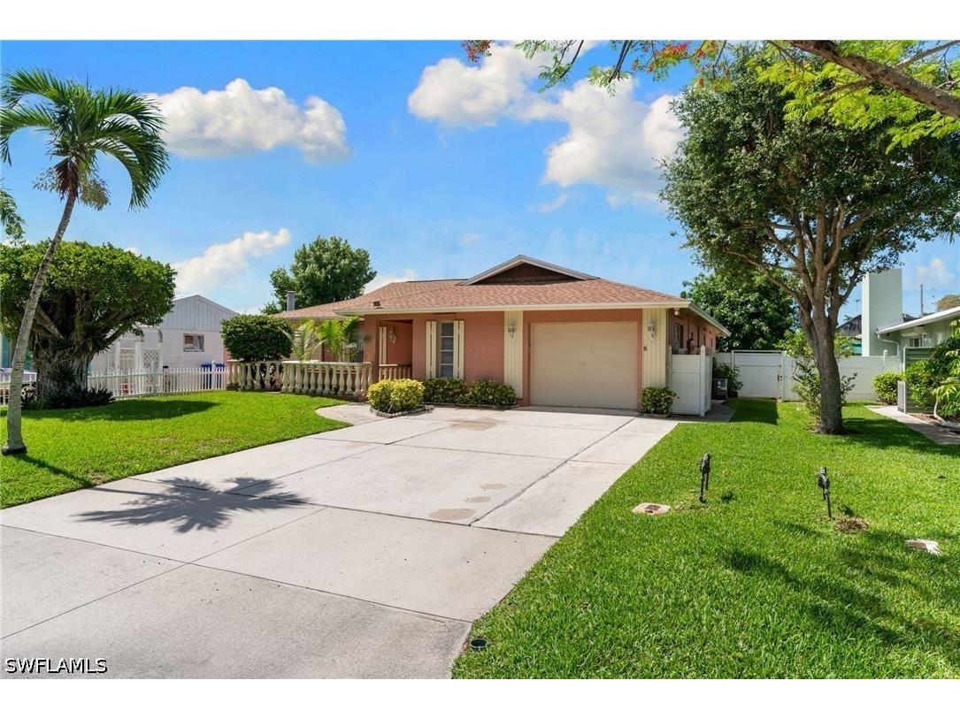 1020 28th Avenue N Naples FL 34103 226018820 image2
