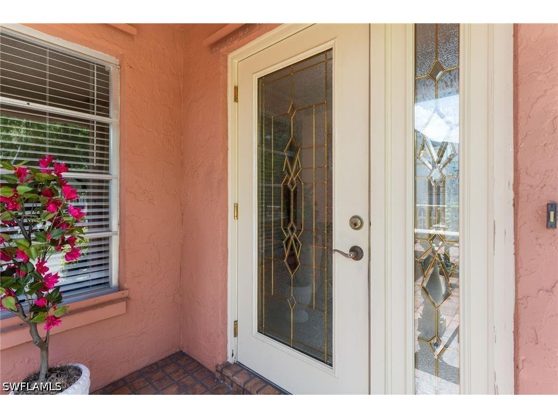 1020 28th Avenue N Naples FL 34103 226018820 image4