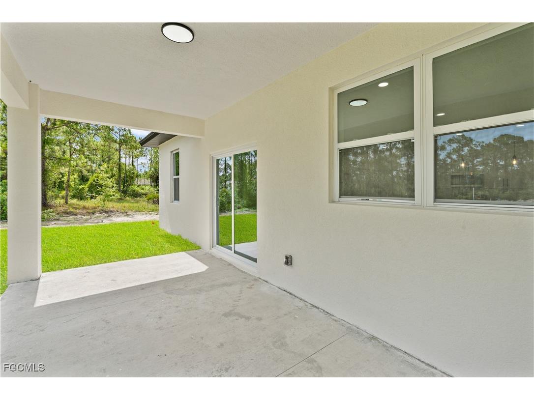 1020 Carroll Street E Lehigh Acres FL 33974 2025003532 image17