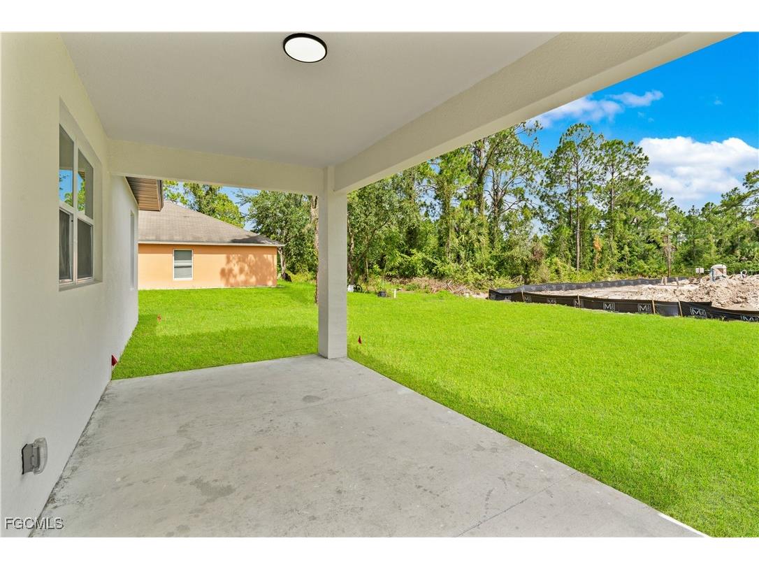 1020 Carroll Street E Lehigh Acres FL 33974 2025003532 image18