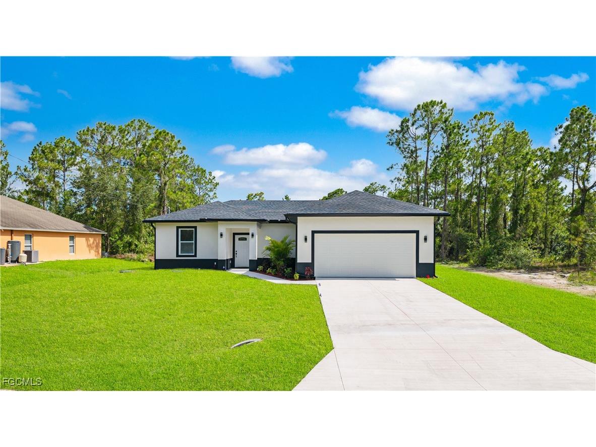 1020 Carroll Street E Lehigh Acres FL 33974 2025003532 image3
