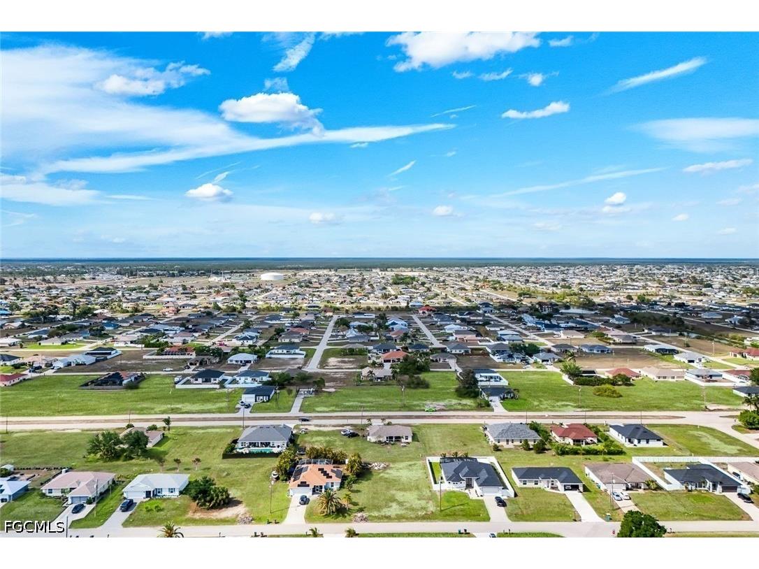 1020 Diplomat Parkway W Cape Coral FL 33993 2026016298 image2