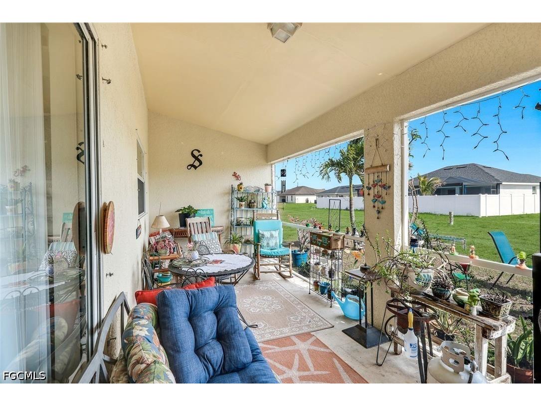 1020 Diplomat Parkway W Cape Coral FL 33993 2026016298 image20