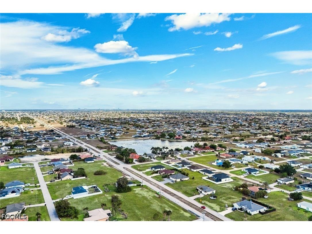 1020 Diplomat Parkway W Cape Coral FL 33993 2026016298 image24