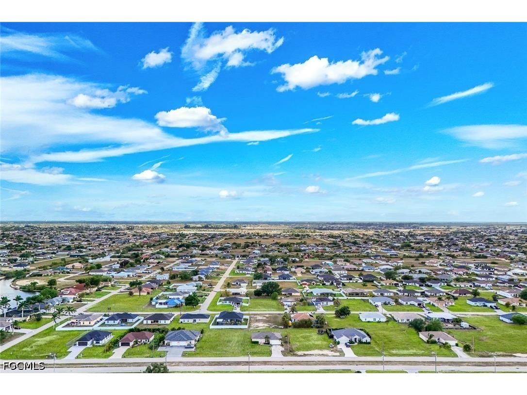 1020 Diplomat Parkway W Cape Coral FL 33993 2026016298 image3