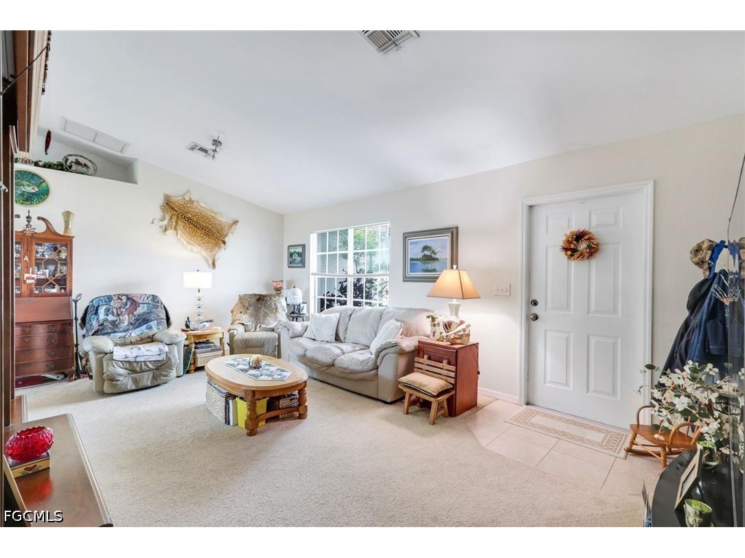 1020 Diplomat Parkway W Cape Coral FL 33993 2026016298 image5