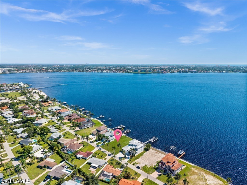 1020 Dolphin Drive Cape Coral FL 33904 226014104 image10