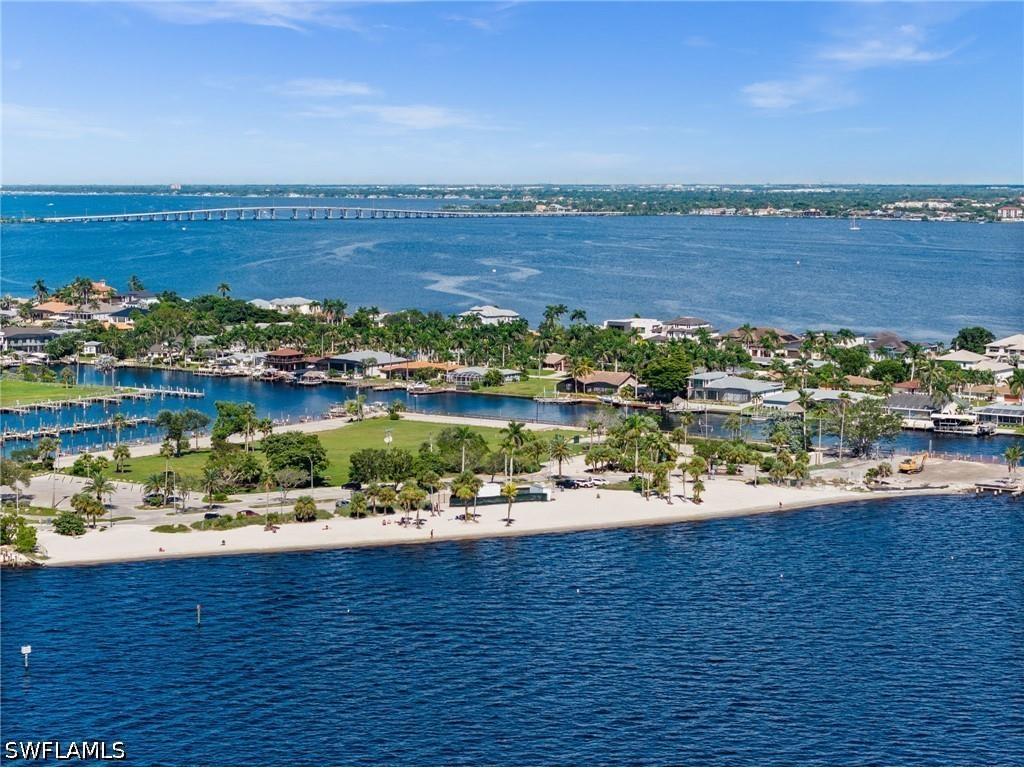 1020 Dolphin Drive Cape Coral FL 33904 226014104 image17