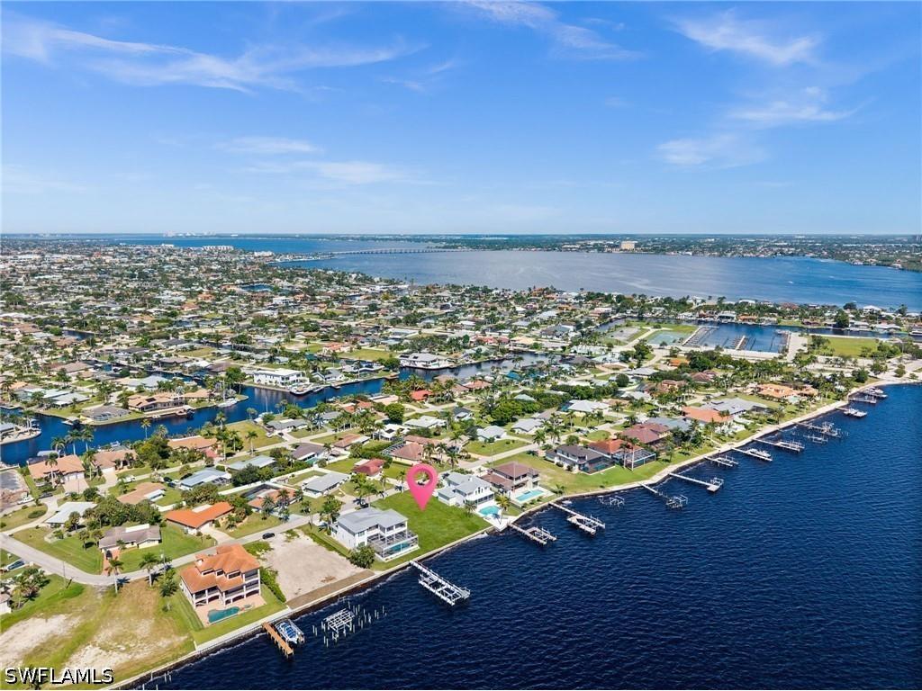 1020 Dolphin Drive Cape Coral FL 33904 226014104 image3