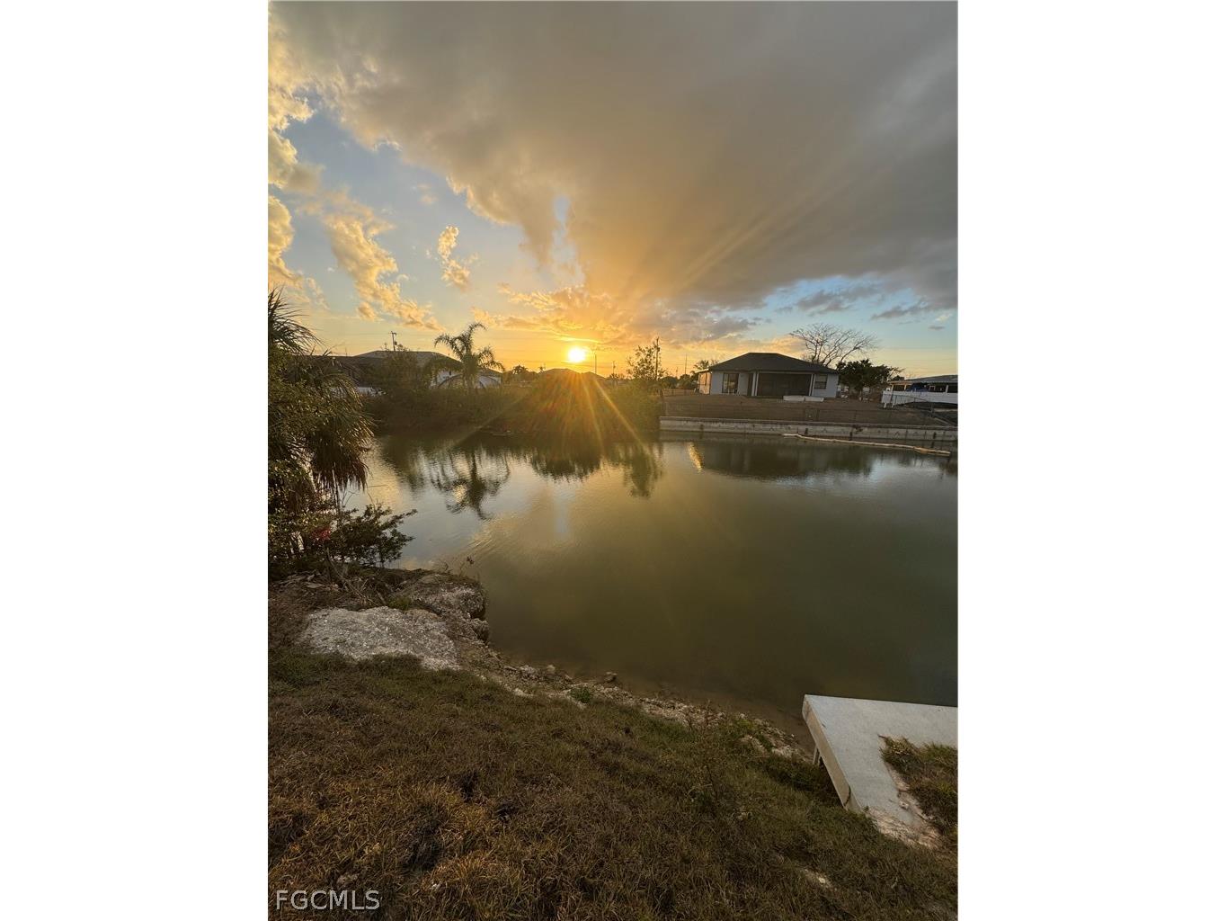 1020 NE 1 Place Cape Coral FL 33909 2026012664 image4