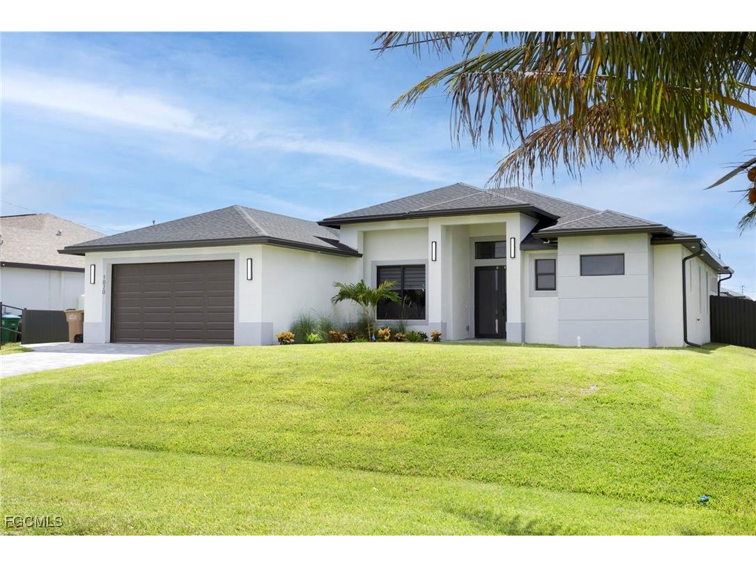 1020 NW 33rd Place Cape Coral FL 33993 2025005116 image1