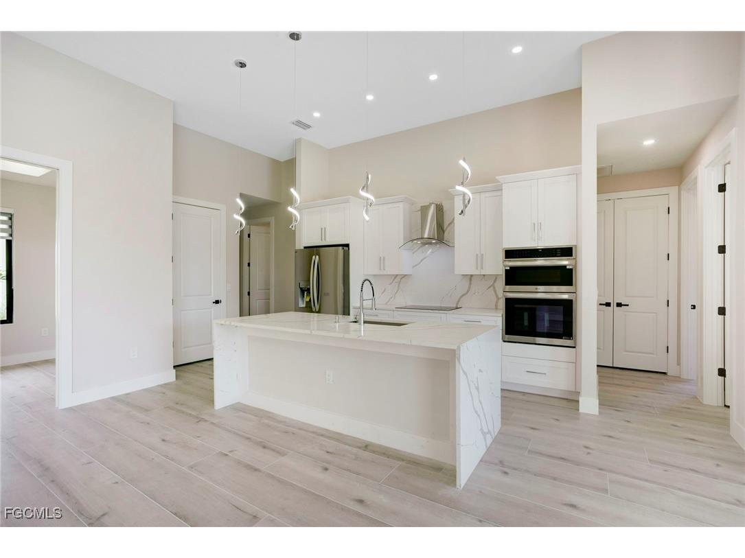 1020 NW 33rd Place Cape Coral FL 33993 2025005116 image9