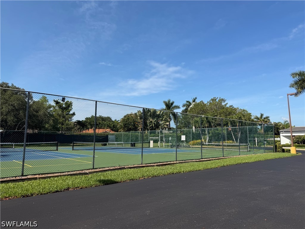 1020 Partridge Circle #101 Naples FL 34104 225063561 image17