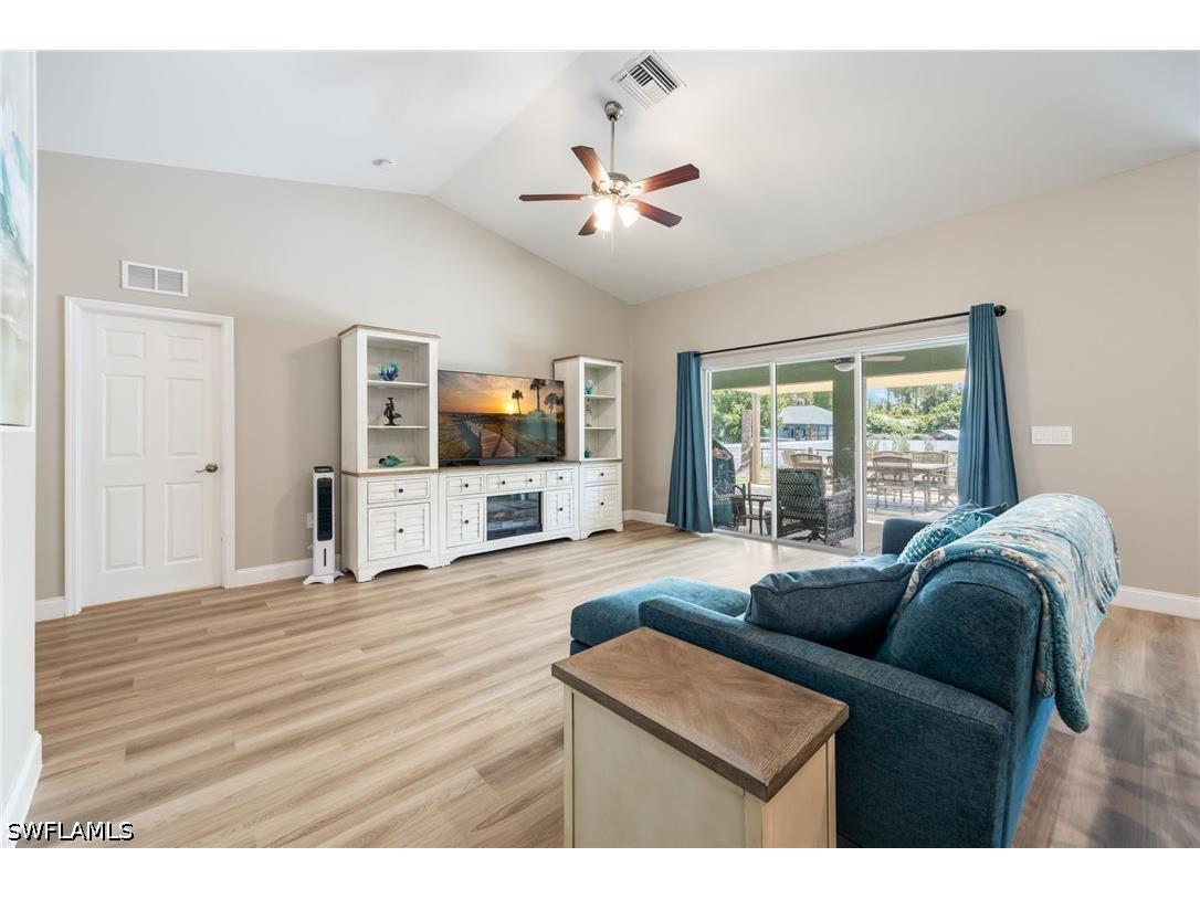 1020 Prospect Avenue Lehigh Acres FL 33972 226024899 image7