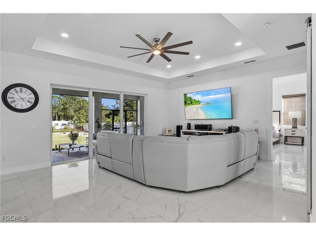 1020 Rush Avenue Lehigh Acres FL 33972 2026007510 image6