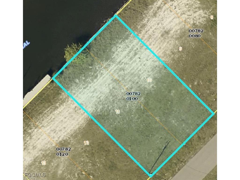 1020 SE 13th Avenue Cape Coral FL 33990 2025006879 image1