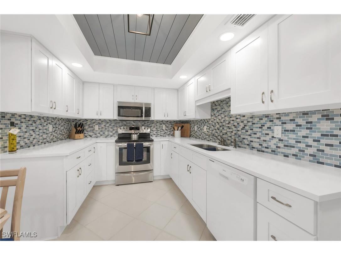 1020 Swallow Avenue #102 Marco Island FL 34145 225047803 image2