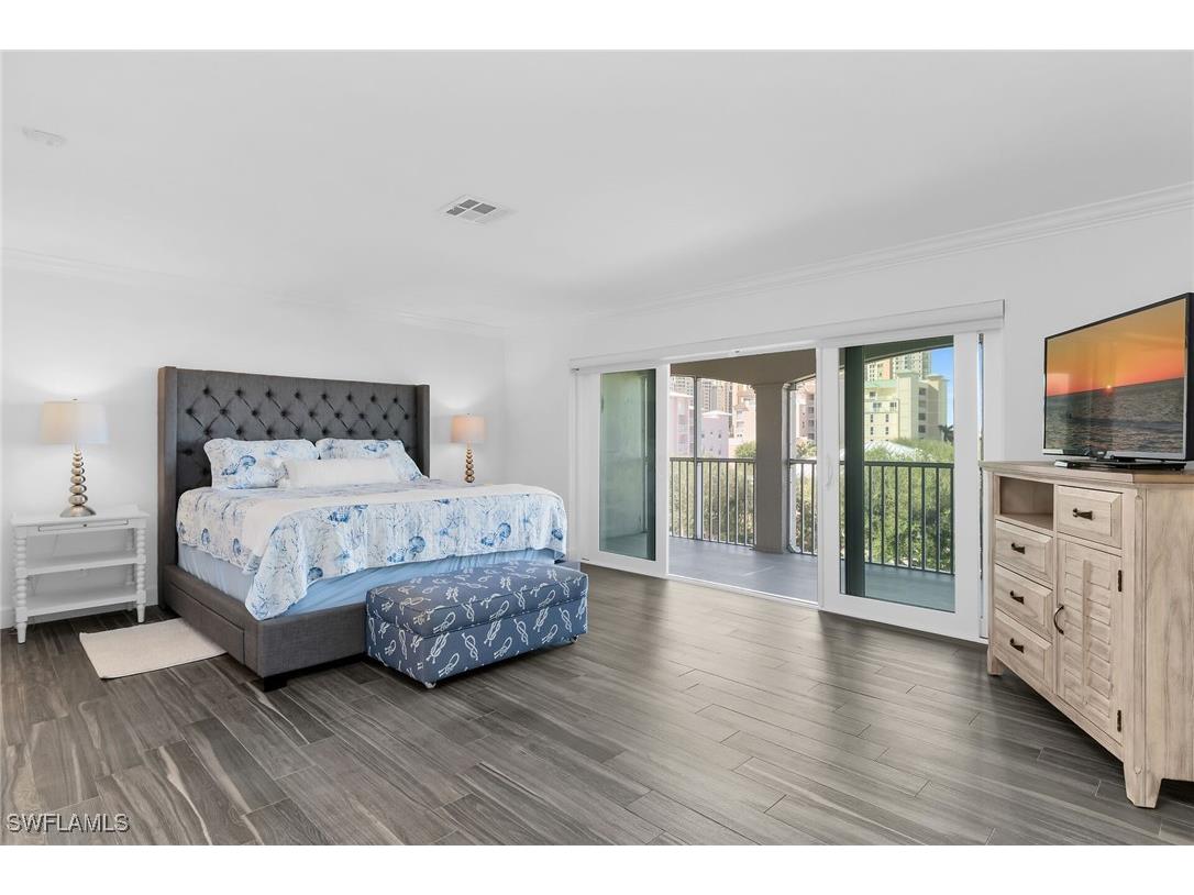 1020 Swallow Avenue #302 Marco Island FL 34145 225085024 image21