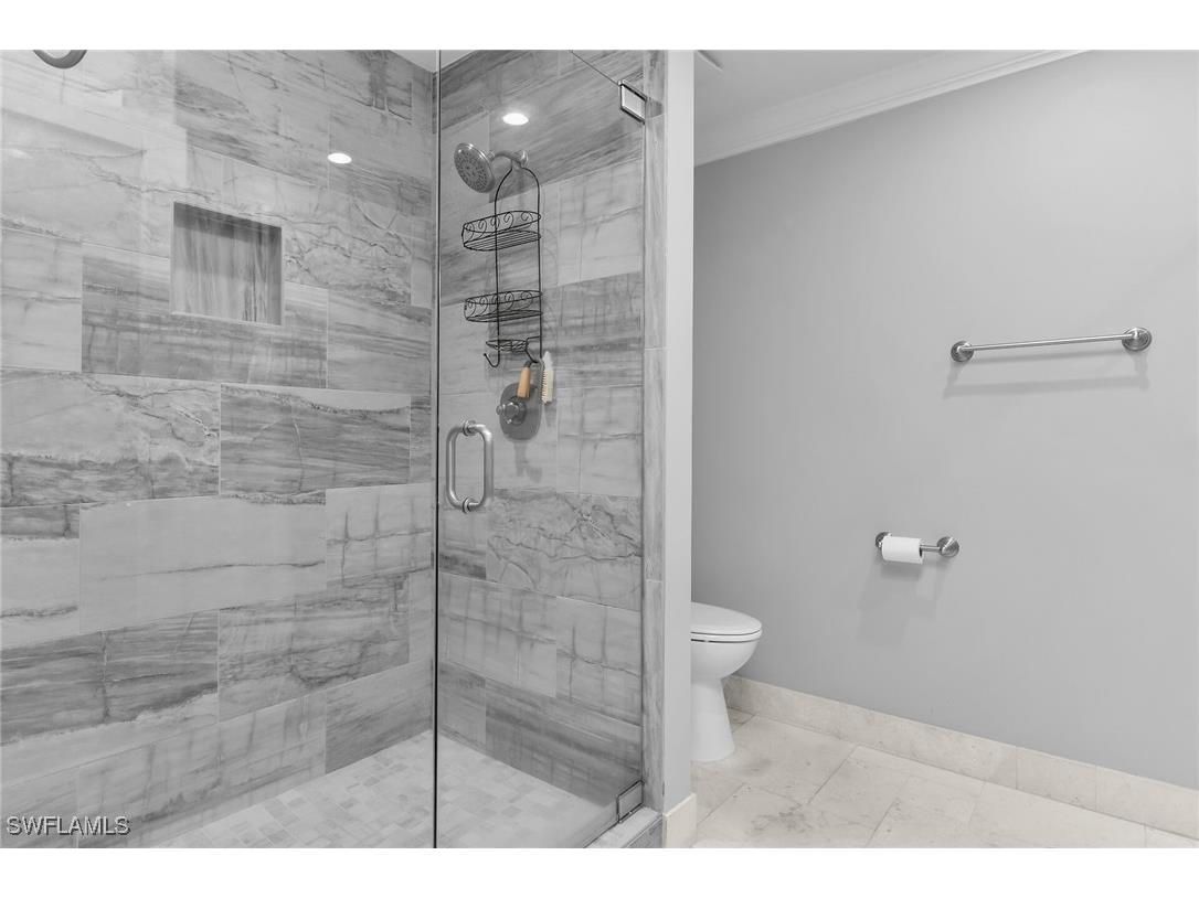 1020 Swallow Avenue #302 Marco Island FL 34145 225085024 image25