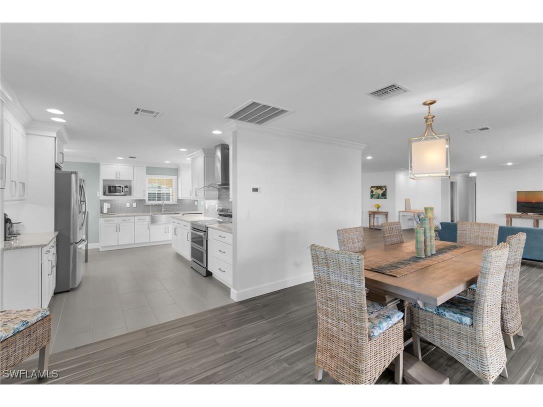 1020 Swallow Avenue #302 Marco Island FL 34145 225085024 image9